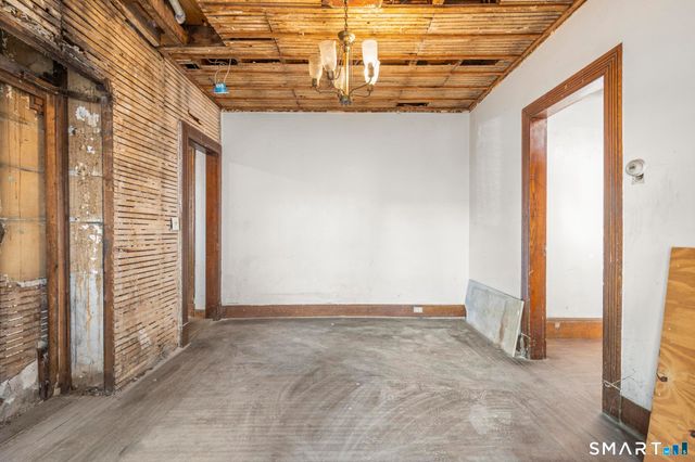 1403 Boston Avenue, Bridgeport, CT 06610