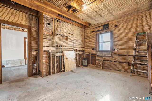 1403 Boston Avenue, Bridgeport, CT 06610