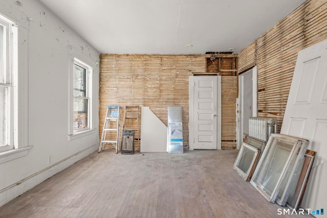 1403 Boston Avenue, Bridgeport, CT 06610