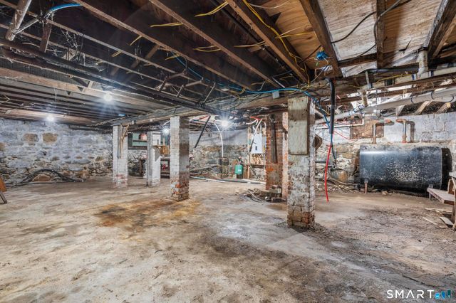 1403 Boston Avenue, Bridgeport, CT 06610