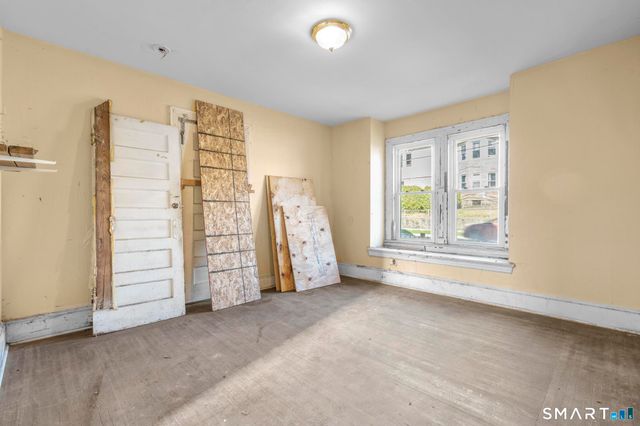 1403 Boston Avenue, Bridgeport, CT 06610