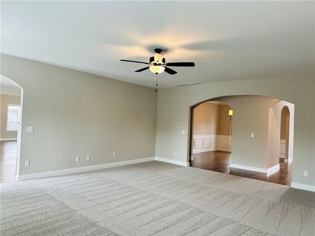 127 Vivid Lane, Dallas, GA 30132