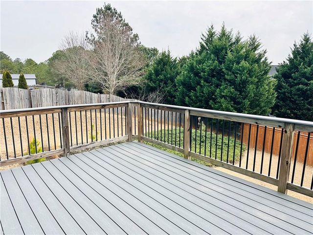 127 Vivid Lane, Dallas, GA 30132