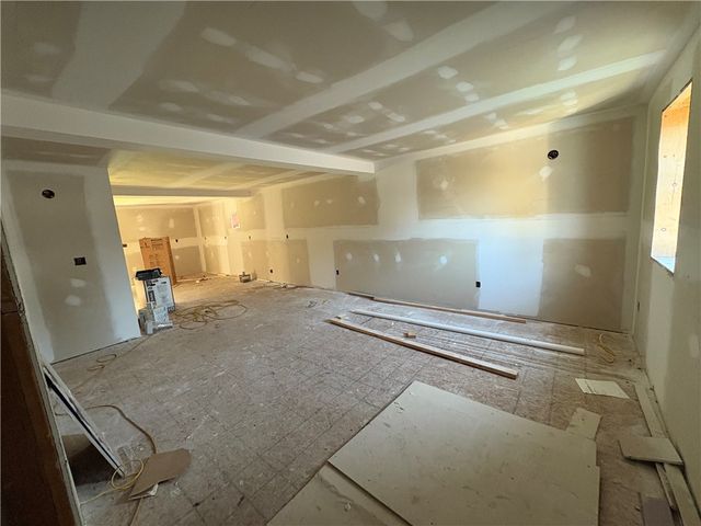 231 East Main Street, Waterloo, NY 13165