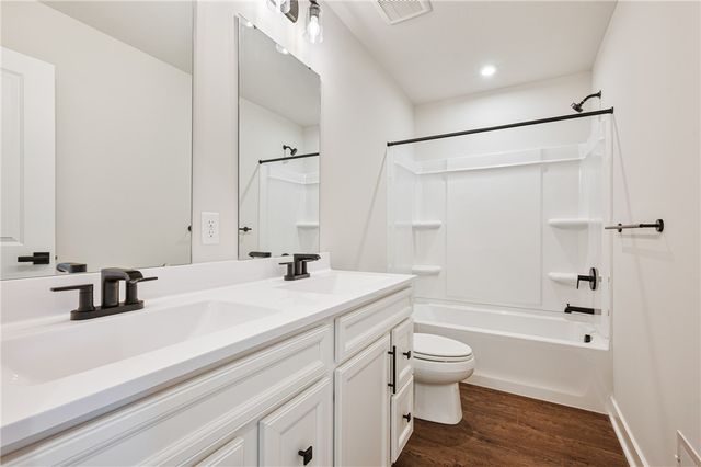 108 Scenic Ridge Drive, Robinson Twp, PA 15205