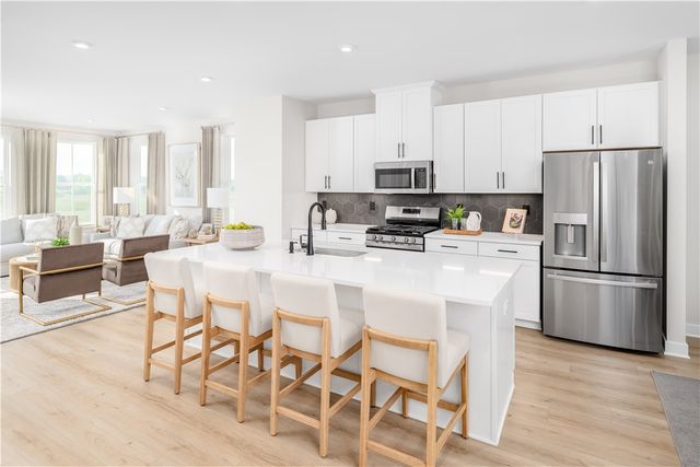 108 Scenic Ridge Drive, Robinson Twp, PA 15205