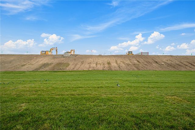 108 Scenic Ridge Drive, Robinson Twp, PA 15205