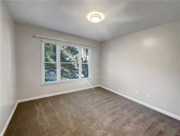 3950 Bear Ridge NW Place, Kennesaw, GA 30144