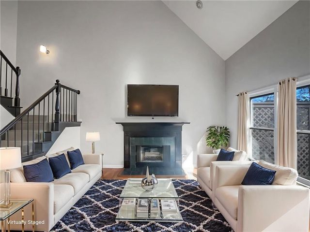 3950 Bear Ridge NW Place, Kennesaw, GA 30144