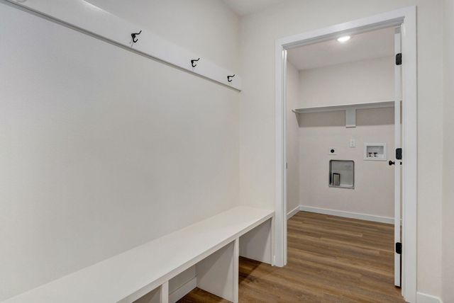 1103 E Smith Street, Springfield, MO 65803