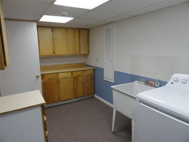 626 SEMINOLE Drive, Erie, PA 16505