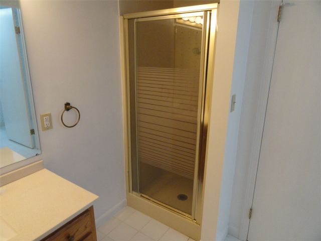 626 SEMINOLE Drive, Erie, PA 16505