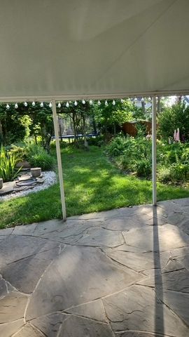 626 SEMINOLE Drive, Erie, PA 16505