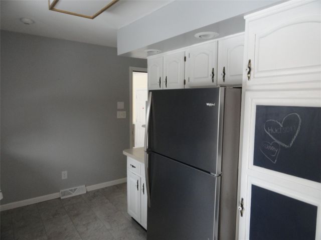 626 SEMINOLE Drive, Erie, PA 16505