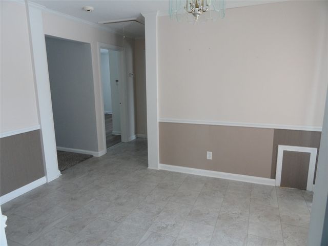 626 SEMINOLE Drive, Erie, PA 16505