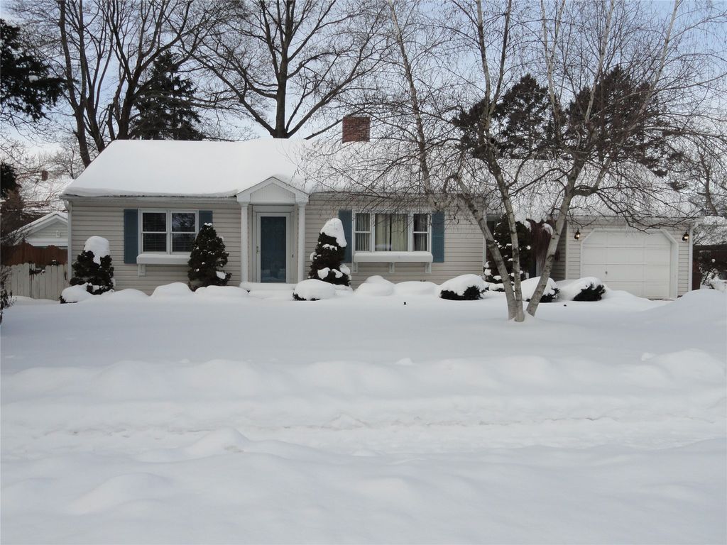 626 SEMINOLE Drive, Erie, PA 16505