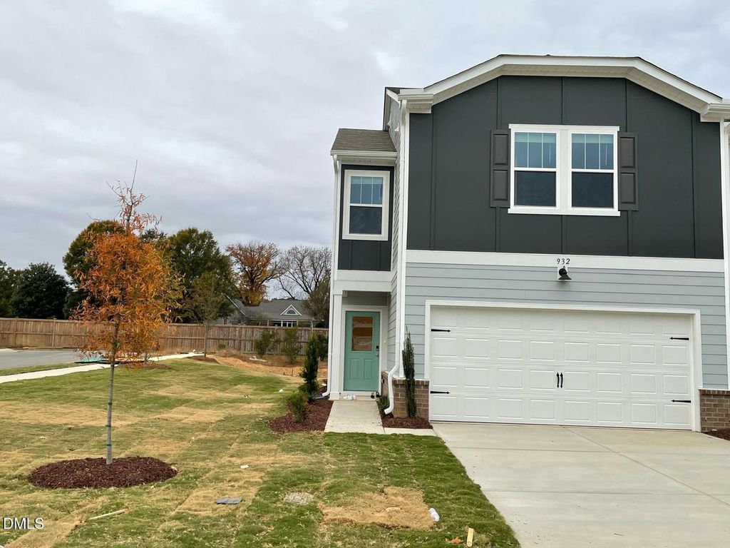 932 Clearhaven Lane, Fuquay Varina, NC 27526