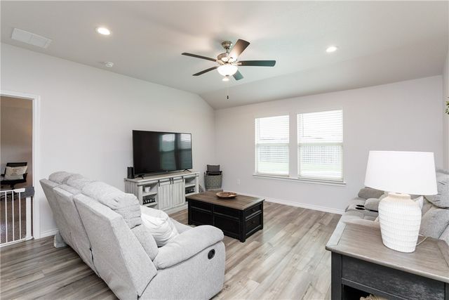 7314 Tristan Dr, Corpus Christi, TX 78414
