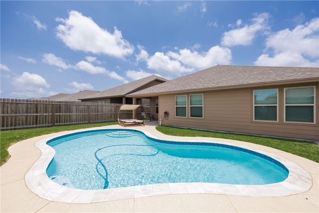 7314 Tristan Dr, Corpus Christi, TX 78414