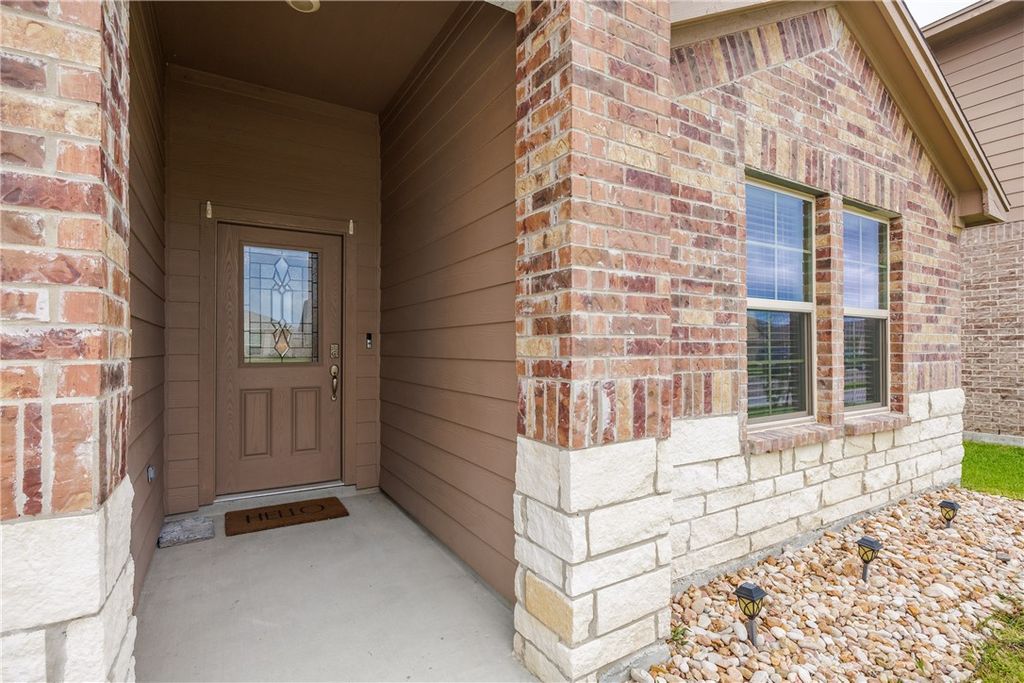 7314 Tristan Dr, Corpus Christi, TX 78414 — photo 3