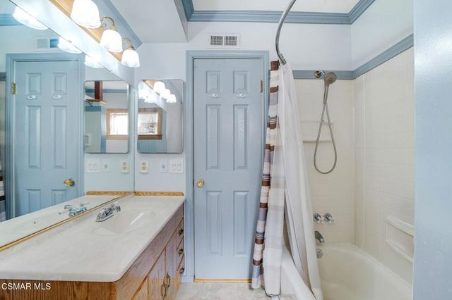 1430 Vaquero Drive, Simi Valley, CA 93065