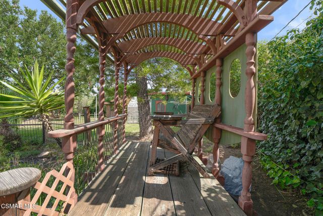 1430 Vaquero Drive, Simi Valley, CA 93065