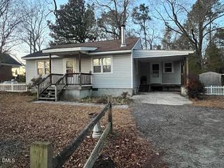 3339 Ebenezer Church Road, Benson, NC 27504