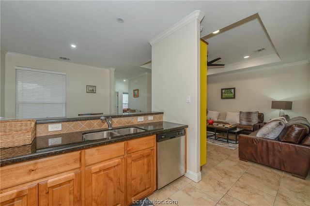 3802 Estes Park, College Station, TX 77845