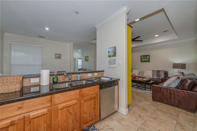 3802 Estes Park, College Station, TX 77845