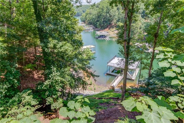 5544 Hidden Harbor Trail, Gainesville, GA 30504
