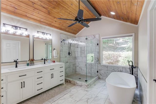 5544 Hidden Harbor Trail, Gainesville, GA 30504