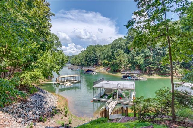5544 Hidden Harbor Trail, Gainesville, GA 30504