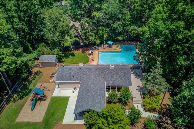 5544 Hidden Harbor Trail, Gainesville, GA 30504