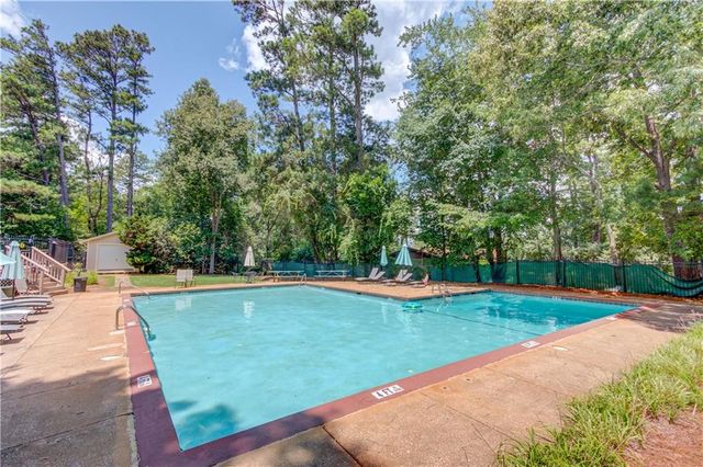 5544 Hidden Harbor Trail, Gainesville, GA 30504