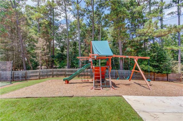 5544 Hidden Harbor Trail, Gainesville, GA 30504