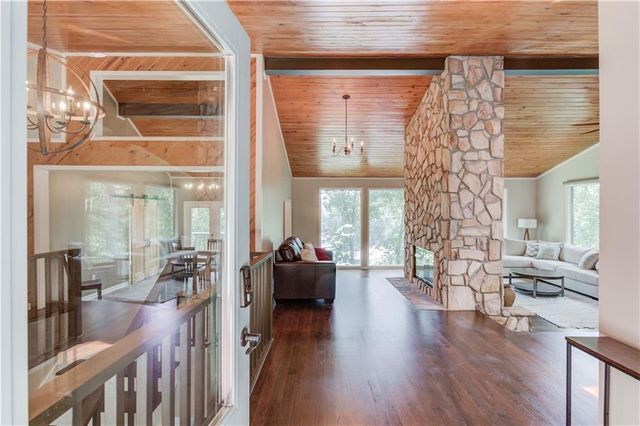5544 Hidden Harbor Trail, Gainesville, GA 30504