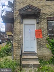5200 EUCLID ST, Philadelphia, PA 19131
