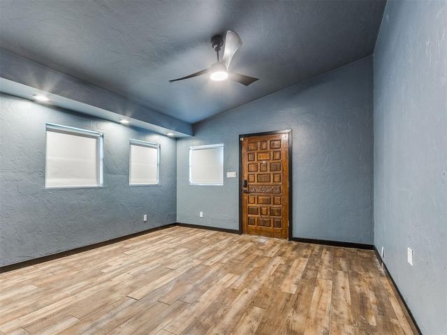9724 Briarcreek Drive, Oklahoma City, OK 73162