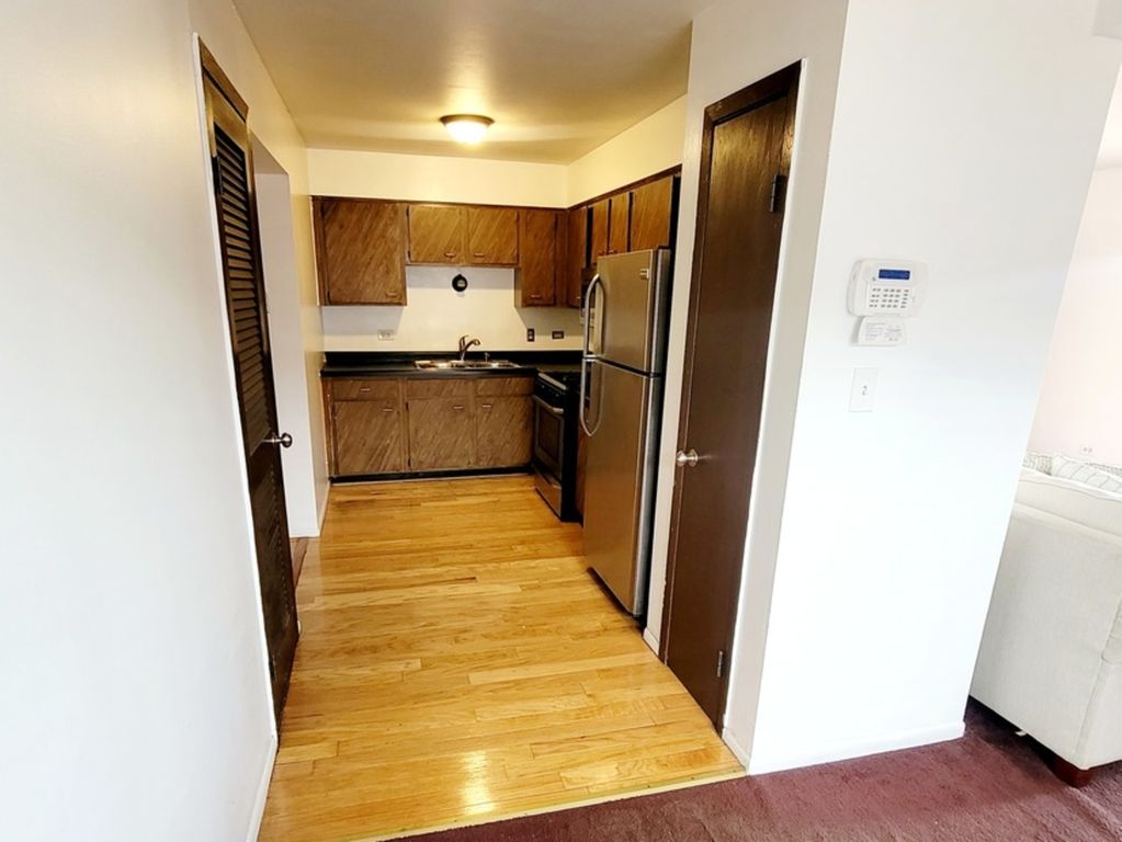 1889 Michigan City Road 3E, Calumet City, IL 60409 — photo 5