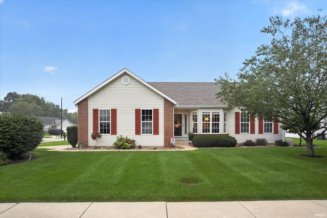 102 Livingston Bay Court, Mishawaka, IN 46544