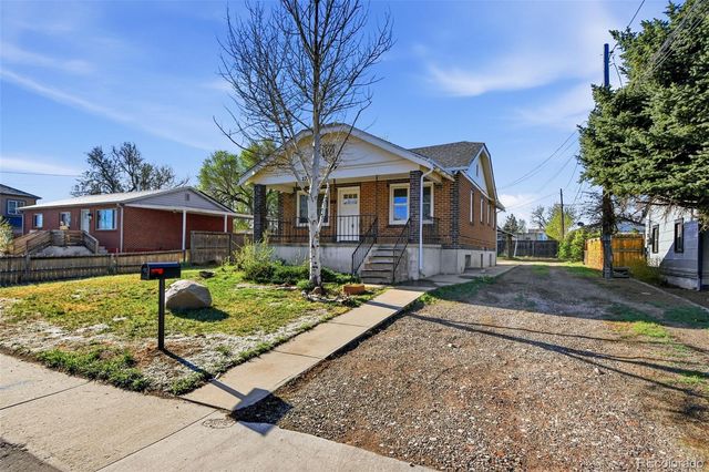 2312 W Baltic Place, Englewood, CO 80110