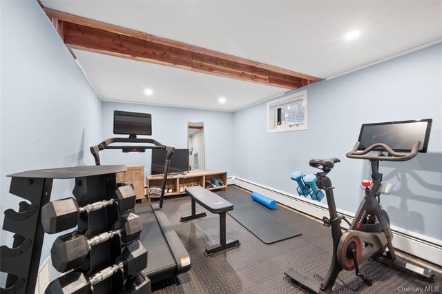 124 Hillandale Drive, New Rochelle, NY 10804