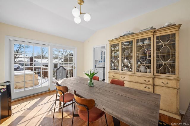 124 Hillandale Drive, New Rochelle, NY 10804