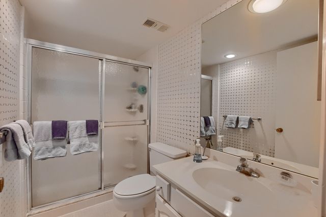 7754 Lakeside Boulevard 483, Boca Raton, FL 33434