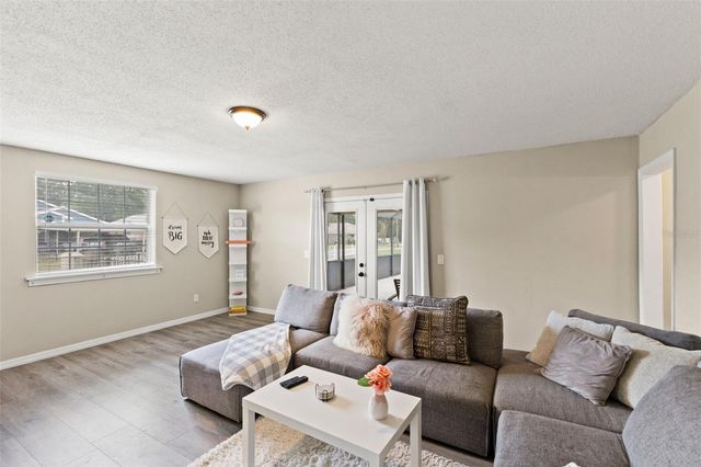 7901 N PACKWOOD AVENUE, Tampa, FL 33604