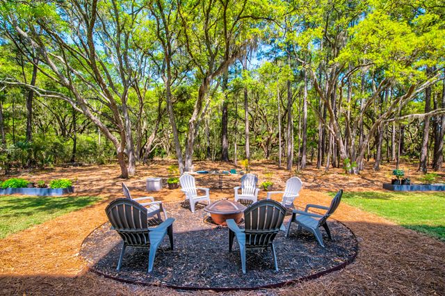 2866 Maritime Forest Drive, Johns Island, SC 29455