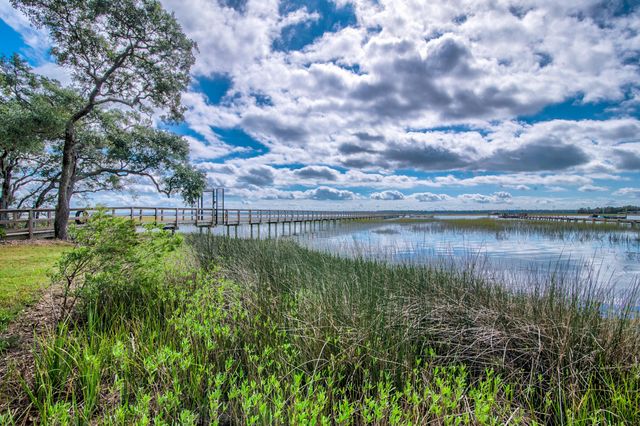 2866 Maritime Forest Drive, Johns Island, SC 29455