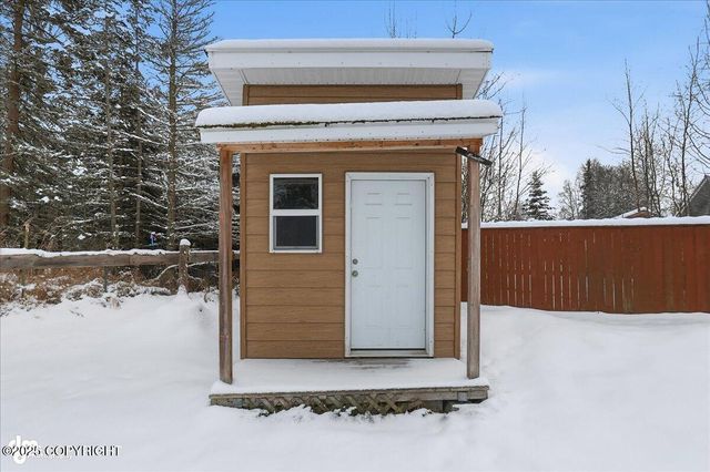 262 Charity Circle, Soldotna, AK 99669