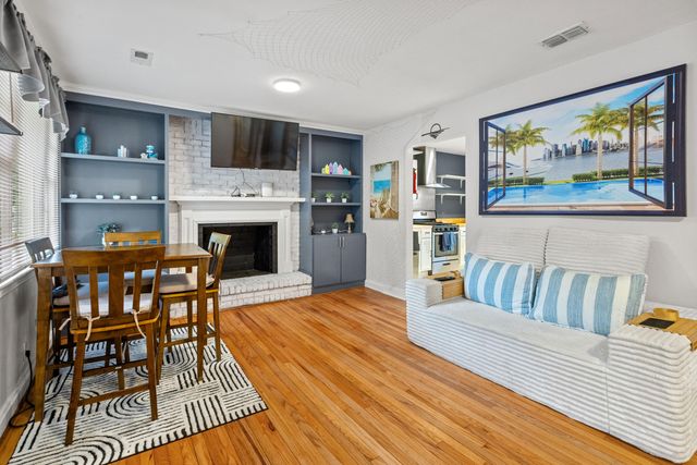 1135 Greenhill Road, Charleston, SC 29412