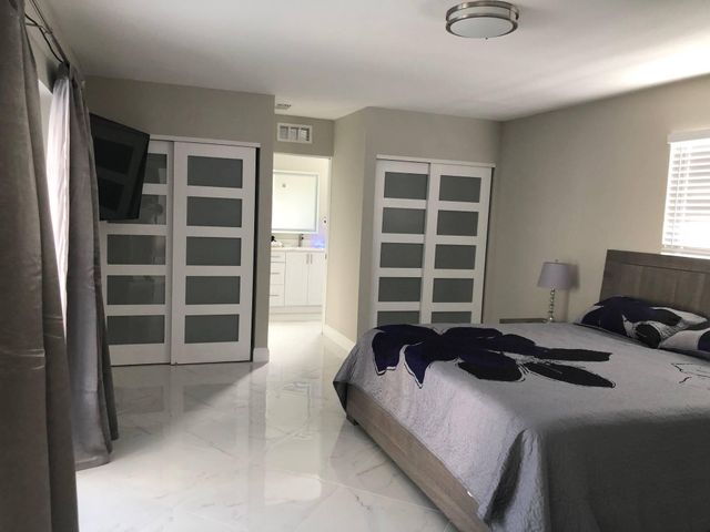 6220 SW 14th Street, Plantation, FL 33317